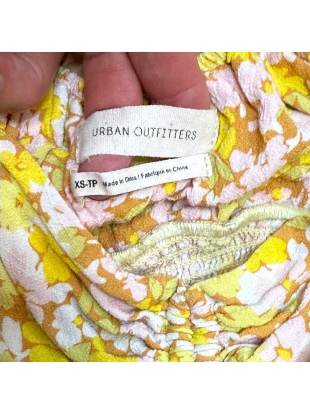 Urban Outfitters Floral Bell Sleeve Crop Blouse. Feminine Club Party Boho - Picture 2 of 7
